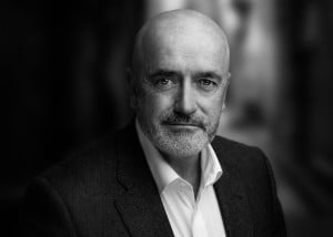 Enda O’Doherty, resilience and workplace mental health keynote speaker in Ireland, black and white portrait