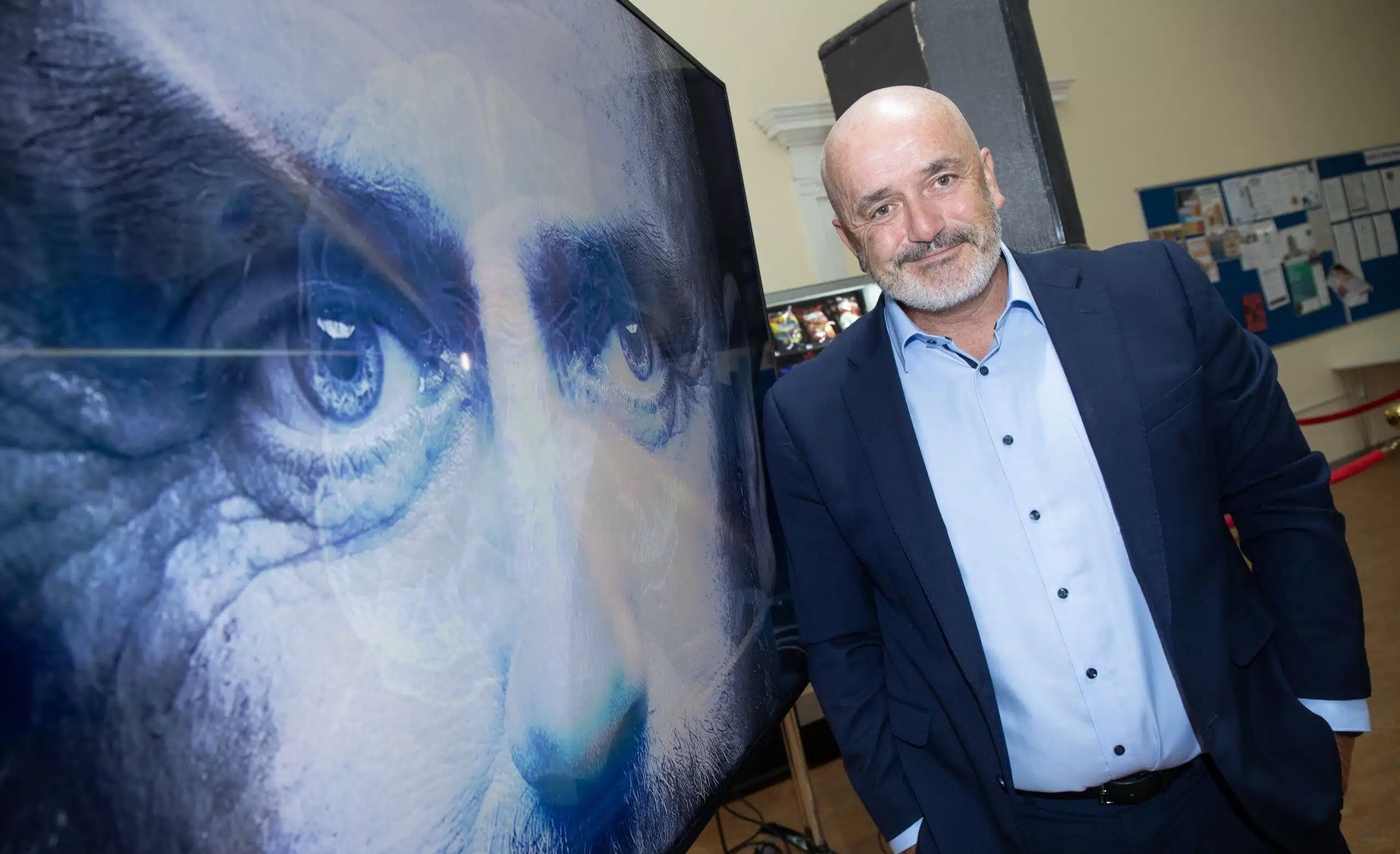 Enda O’Doherty speaking at a corporate conference in Ireland